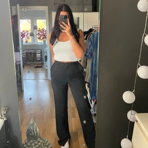 Kostymbyxor - Helt nya