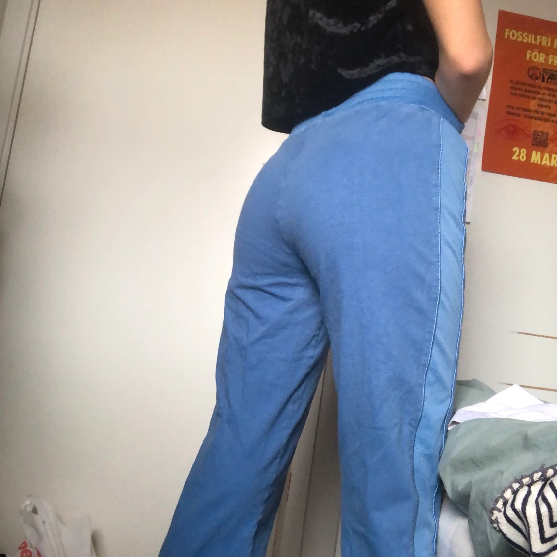 Blå byxor  - 91