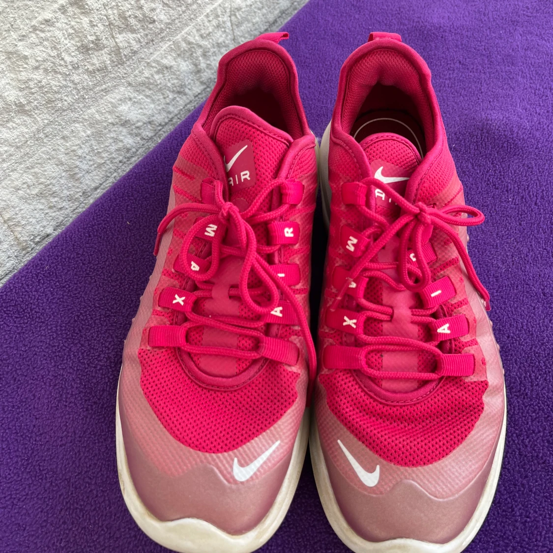 Nike Air Max Axis storlek 40 - 90