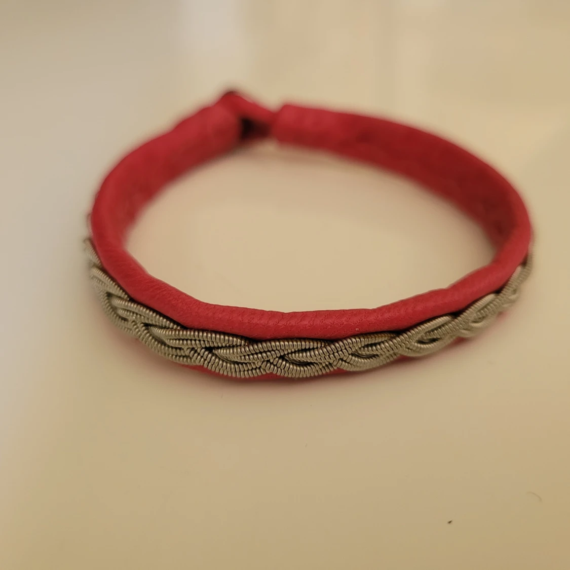 Tenntrådsarmband rosa ca 17 cm - 91