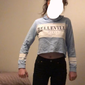 Luvtröja   - Säljer denna i befintligt skick