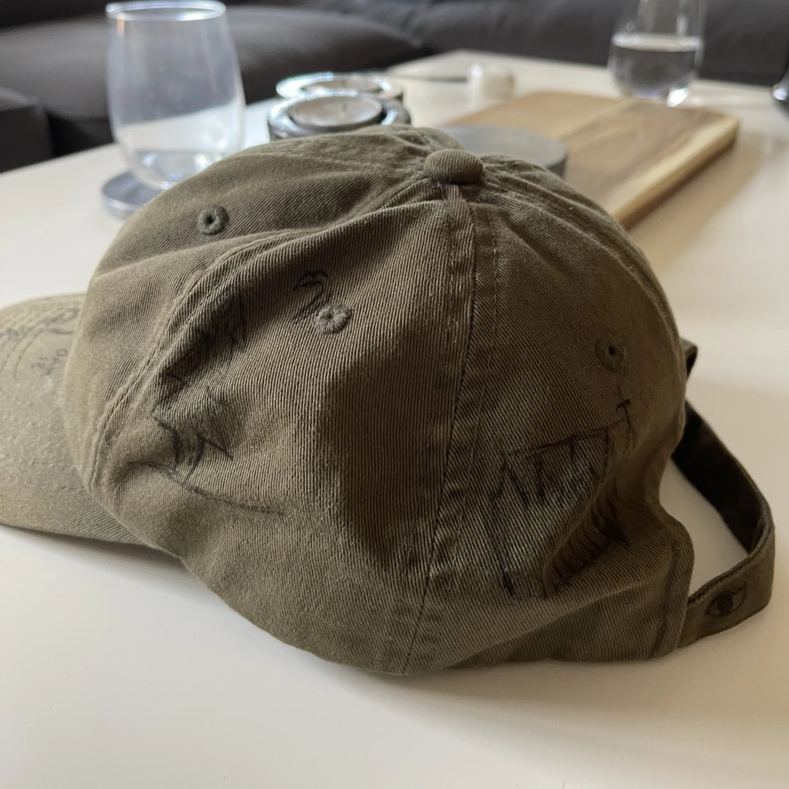 Han Kjøbenhavn Handpainted Keps - 90