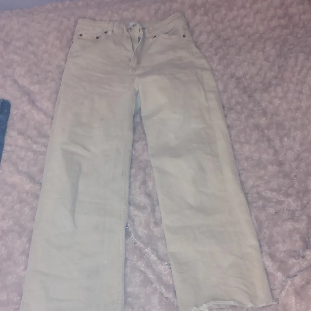 Beiga jeans från lager 157. Stl S. . Jeans & Byxor.