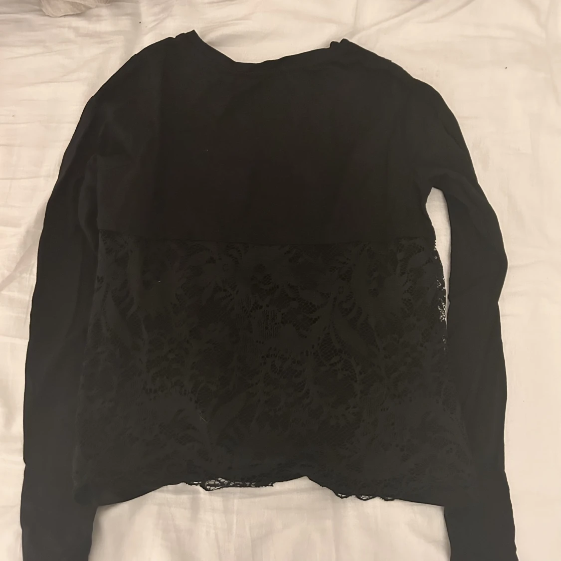 Guess-topp🖤💛 - 90