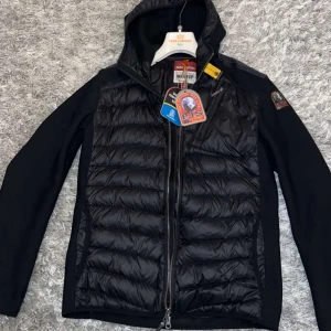 Parajumper - Parajumper jacka M älta helt ny kvitto finns