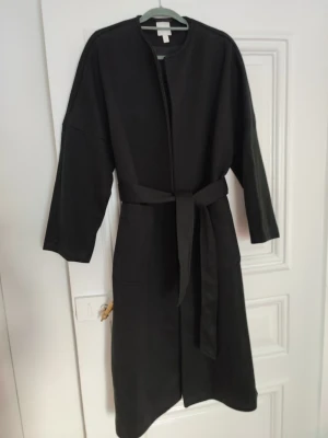 Svart Jacket S  - New.  I just used once, for my wedding day. 