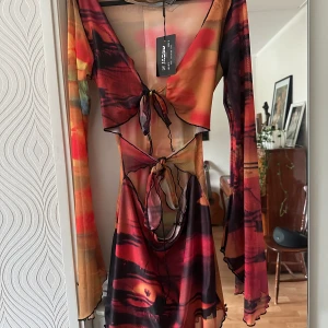 Sexigaste klänning  - Klänningen är ny, har inte använt sen jag köpte den. 