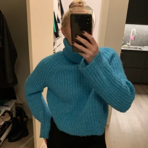 Zara tröja - Stickad tjock, mysig tröja från Zara i storlek S