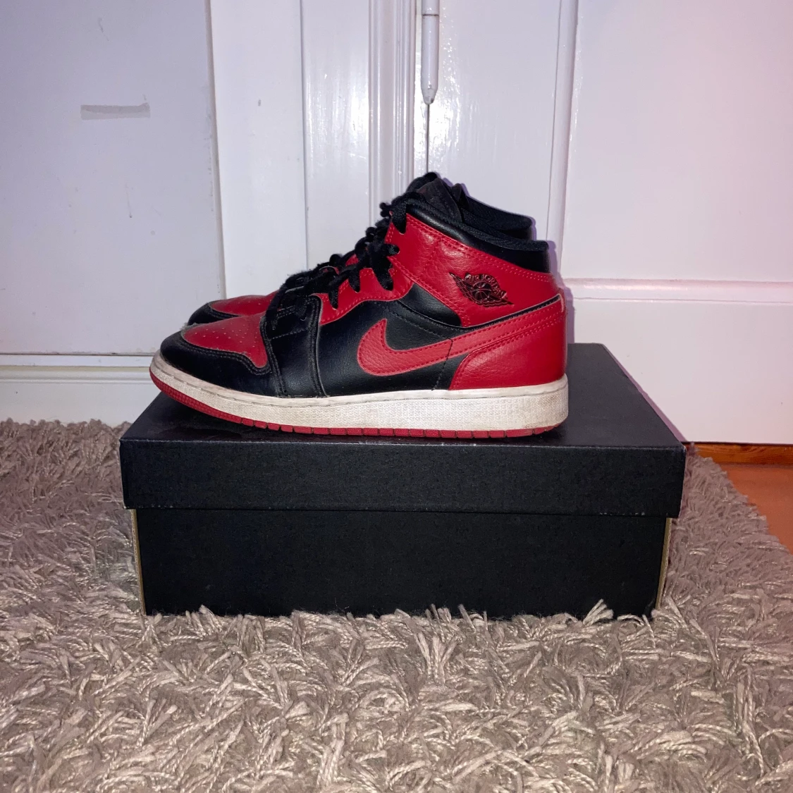 Jordan 1 mid banned - 90