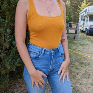 Yellow body - Body size S