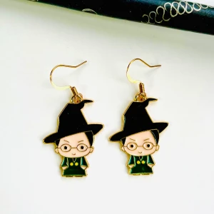 Harry Potter örhängen 💚 - Nickelfria krokar och fri frakt 💚