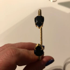 Caroline Svedbom  - Fint skick , i färgen Graphite ! 