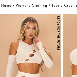 Vit fest topp - Säljer denna sjukt snygga topp från Pretty Little Thing, som endast är provad, så i nyskick. Den sitter sååå fint   Nypris 229:-