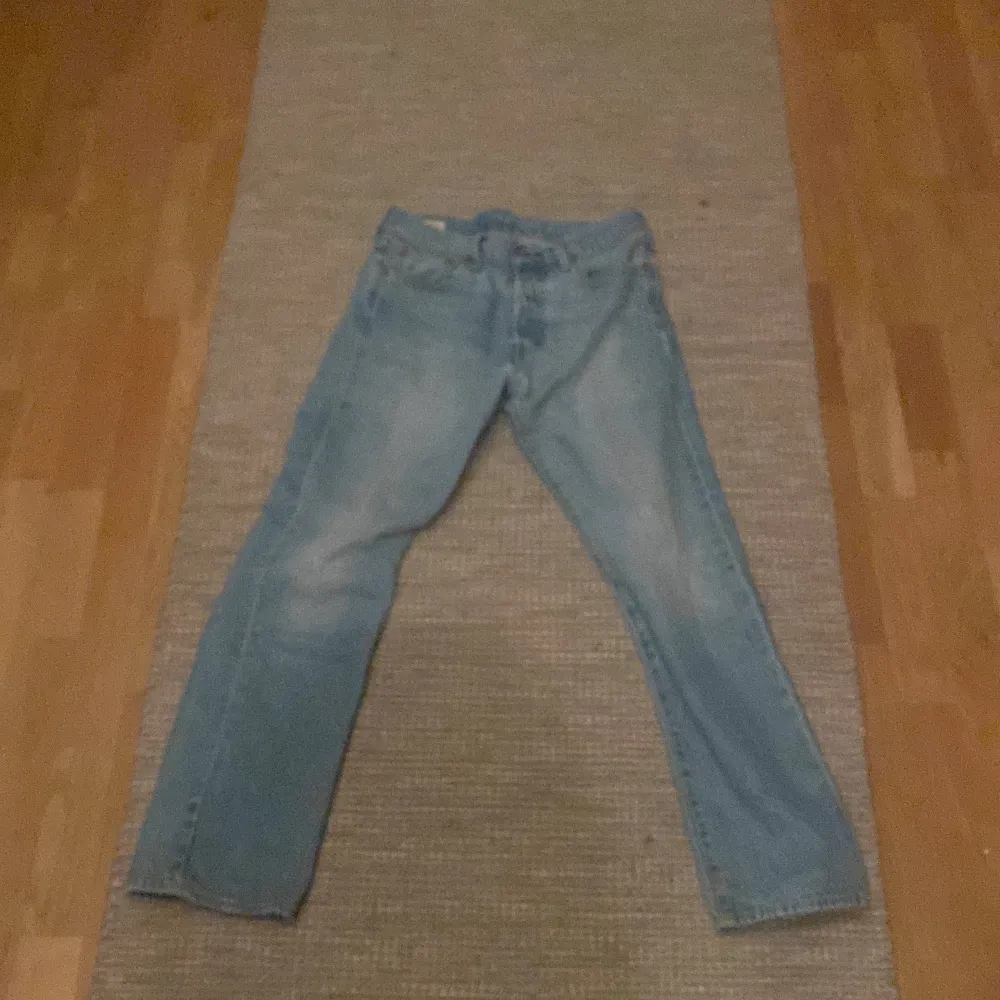 Väldigt bra skick storlek 30/30. Jeans & Byxor.