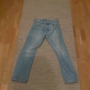 Levis 501  - Väldigt bra skick storlek 30/30