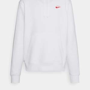 Knappt använda Nike dress vit i st xs byxor+tröja kvitto finns, köpt på zalando. 