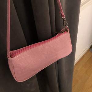 En rosa väska från SHEIN 💓