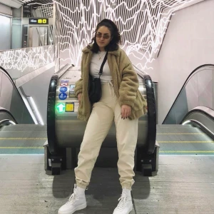 Borg Jacka - Från urban outfitters storlek M