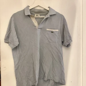 Lacoste piké  - Piké tröja från Lacoste som inte kommer till användning 