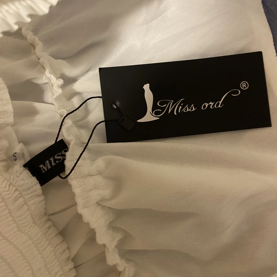 Helt ny Vit klänning  - 90