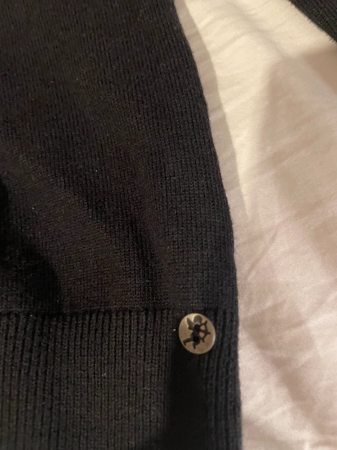 Svart stickad tröja - 90