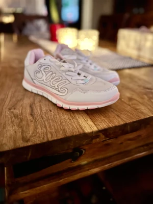 Sneakers SVEA stl.39 - Nya Sneakers, SVEA , stl 39