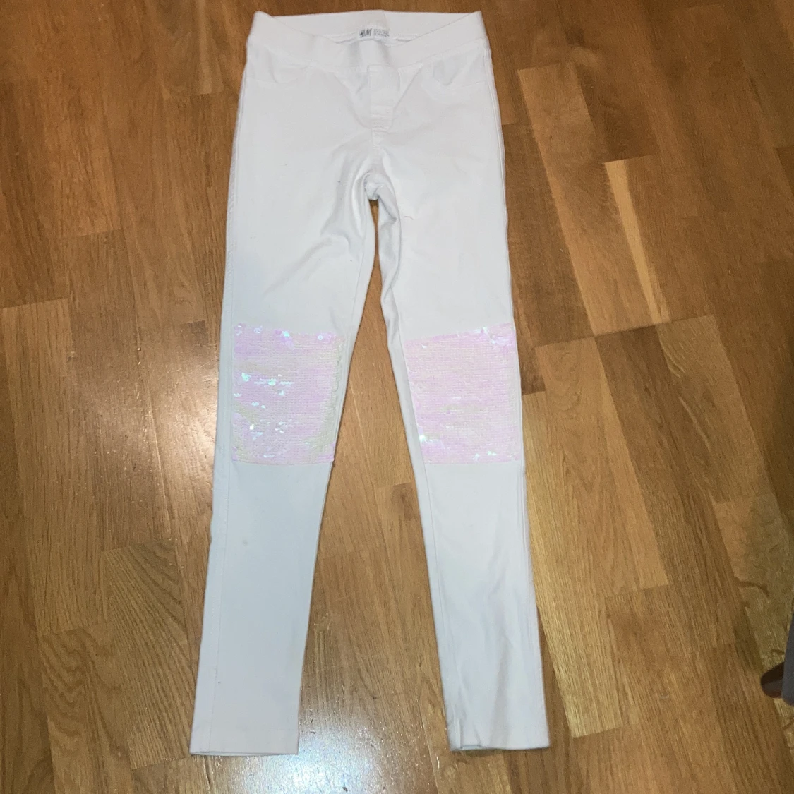 Fina  jeans som är vita ❤️