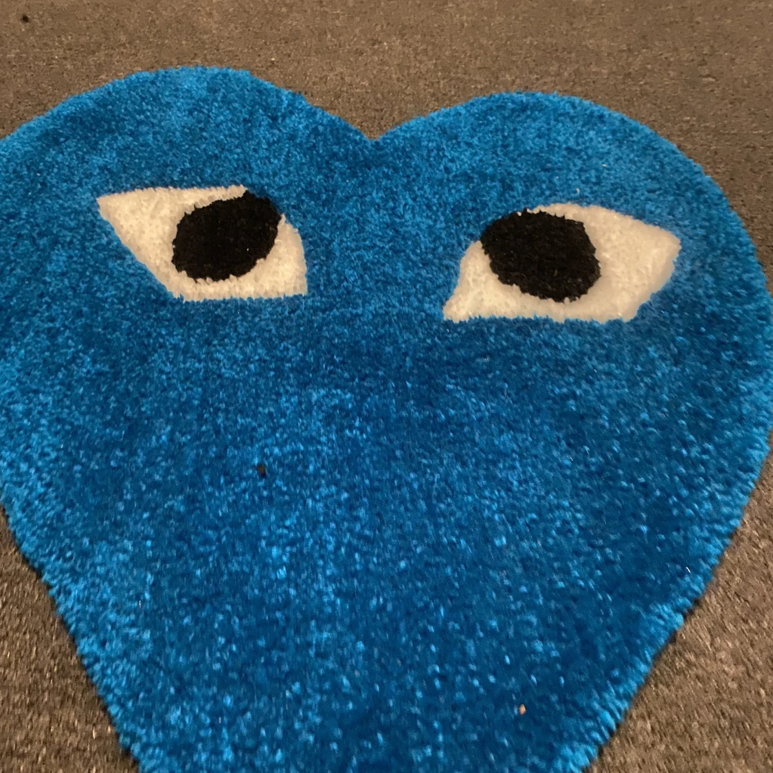 Cdg hart matta  - 91