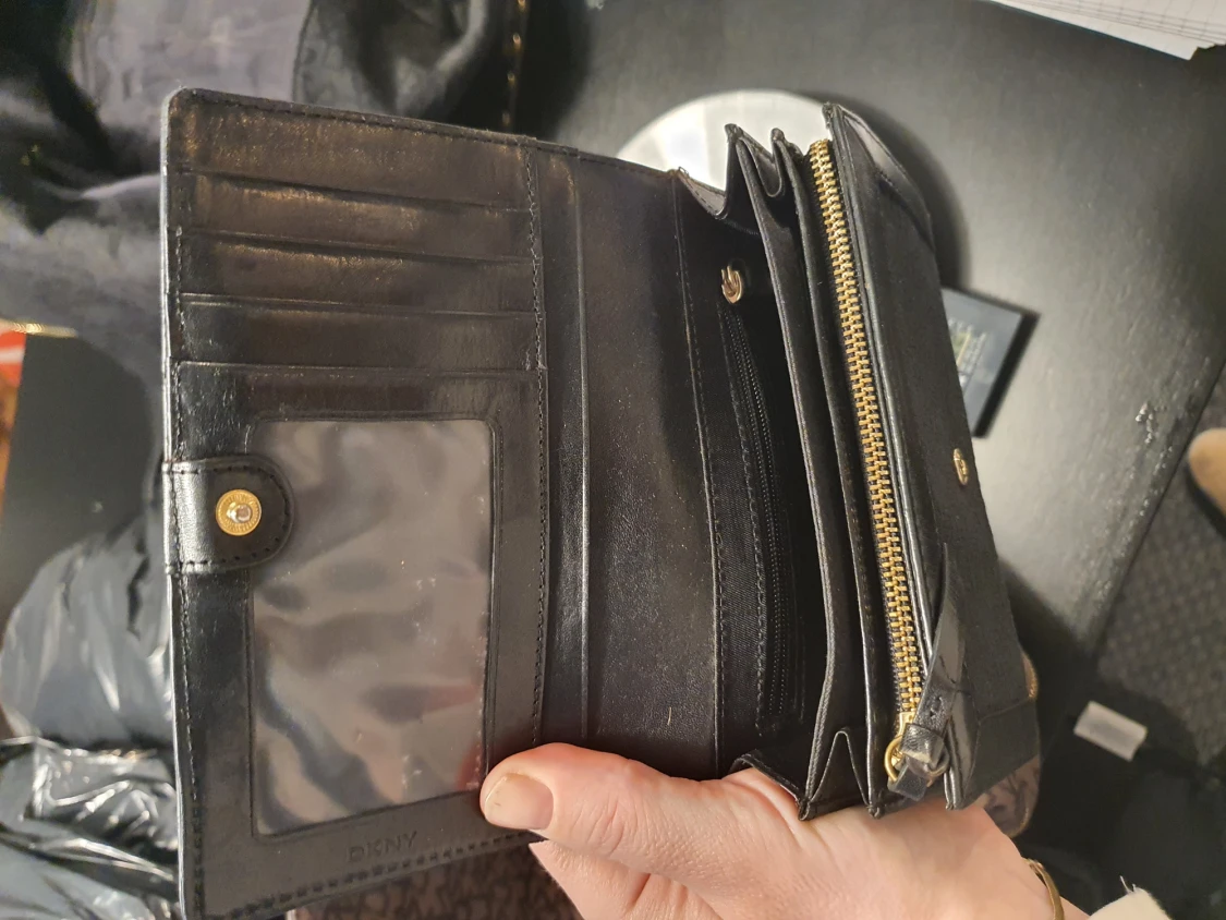 DKNY plånbok - 90