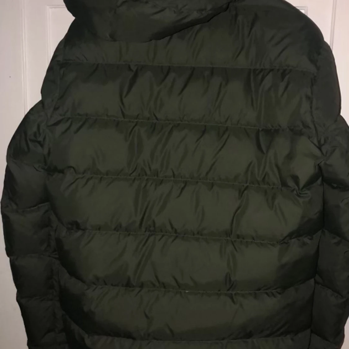 Tommy Hilfiger jacka storlek M - 90