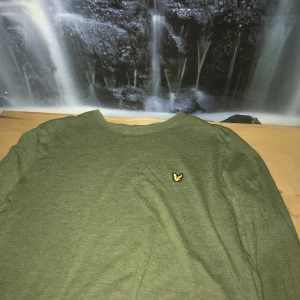 Lyle and scott tshirt - Långärmad