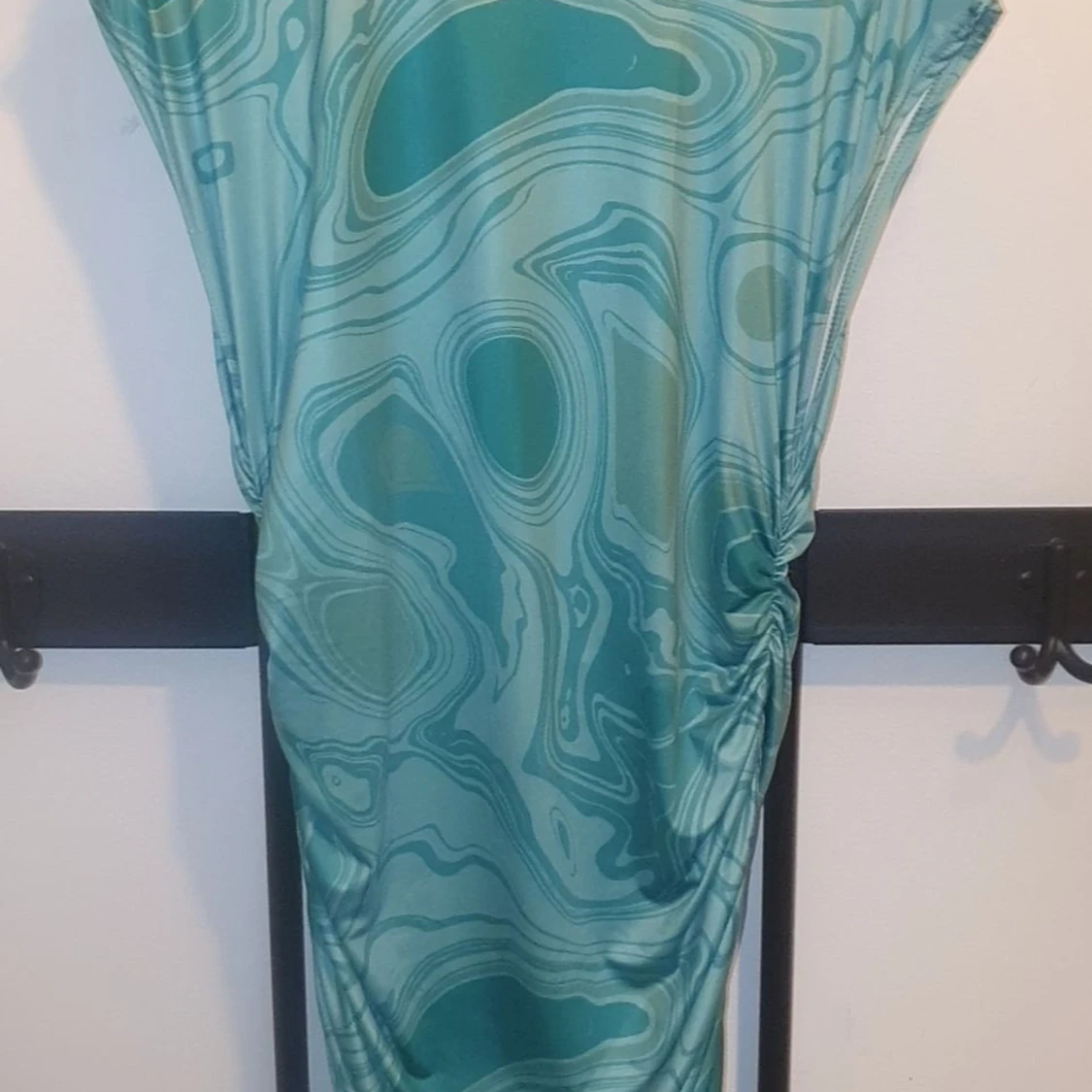 Green Swirl Print Slinky Sleeveless High Neck Ruched Bodycon Dress  - 90
