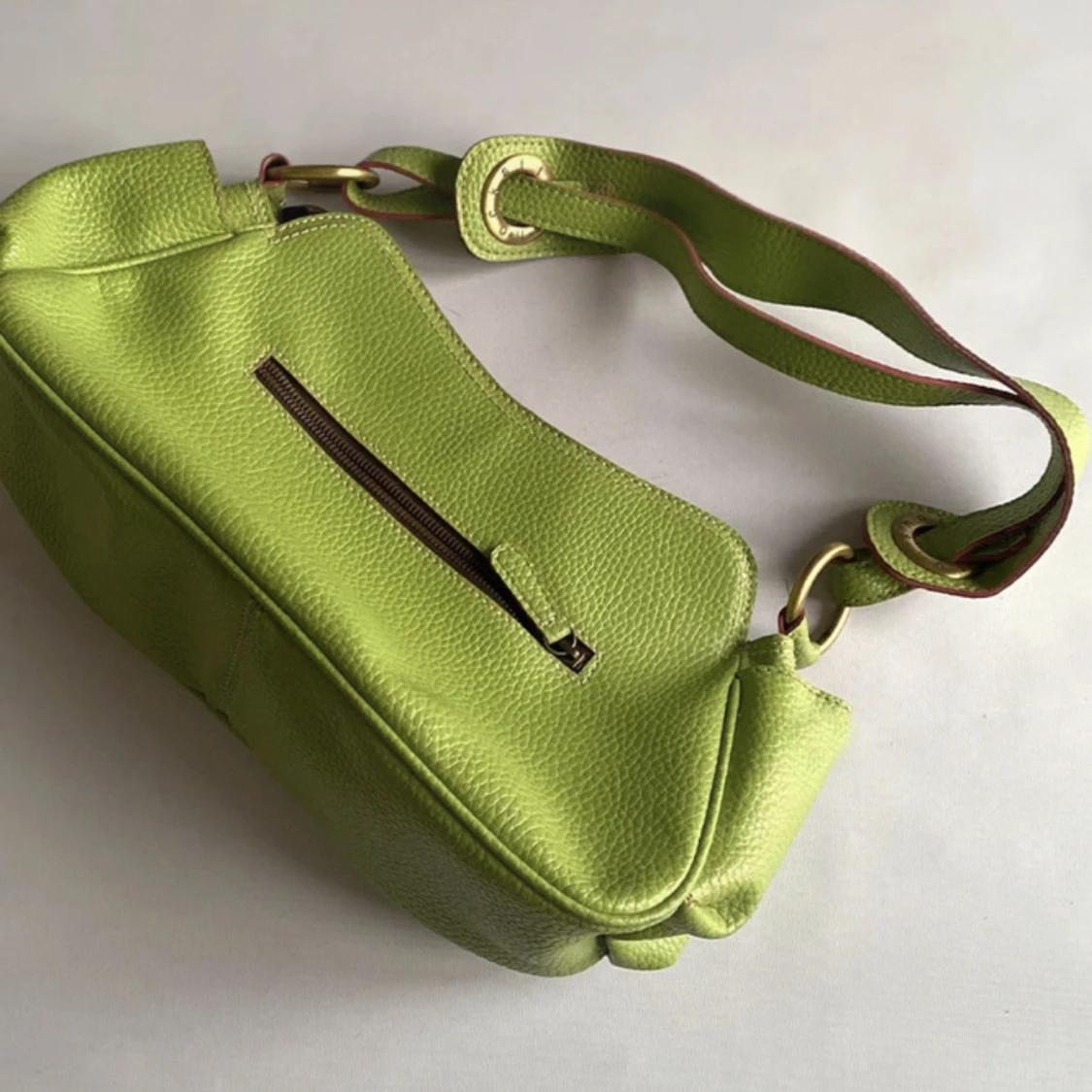 Grön handväska - 91