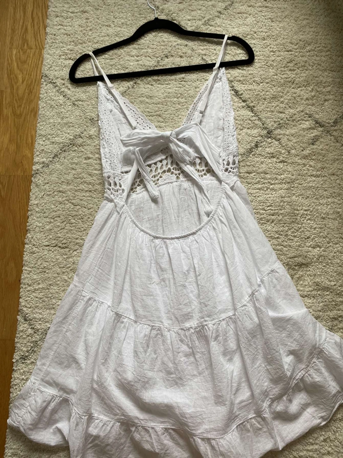 Vit sommarklänning  - 90