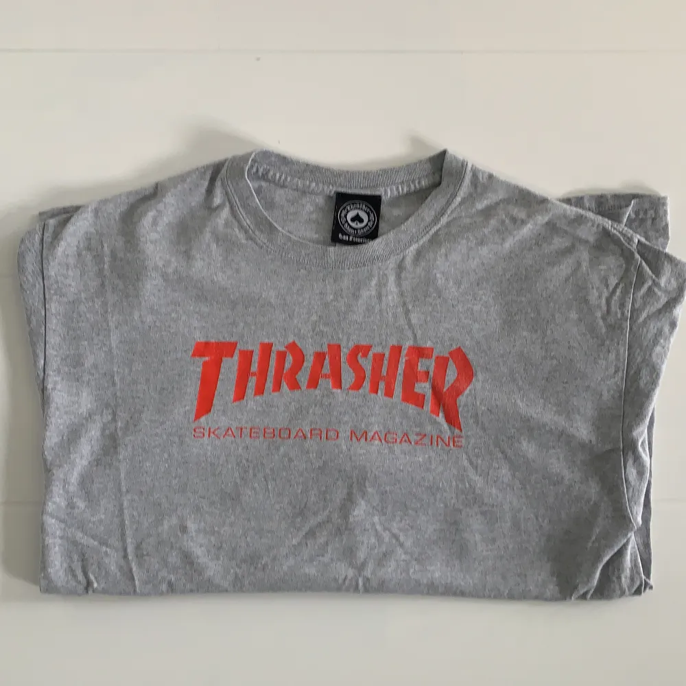 Thrasher T-shirt, Size L. T-shirts.