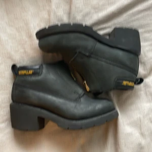 Caterpillar klackboots - Använda men i mycket bra skick.