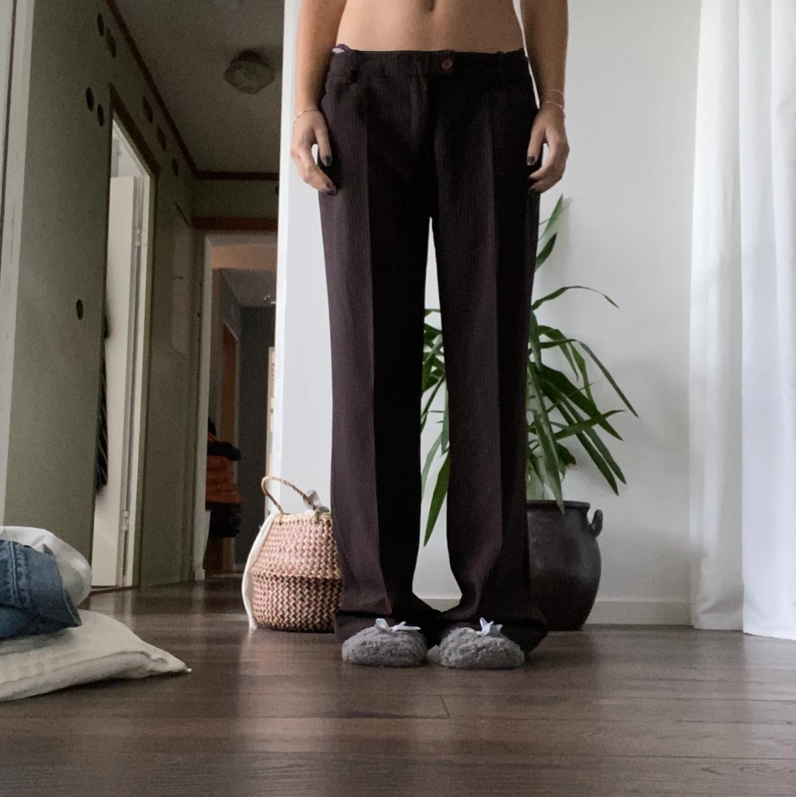 Lågmidjade kostymbyxor 