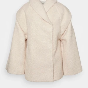 Malene Birger Malena - Vinter kappa storlek 36 helt ny pris på butiken 3.695