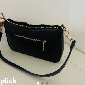 Billig väska  - billigt & i fint skick!  