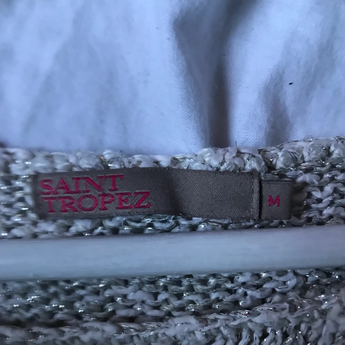 Stickad tröja  - 91