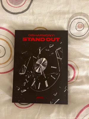 P1harmony - Säljer mitt P1harmony album då jag inte längre är lika intresserad. Skriv privat för fler bilder och mer information.💗