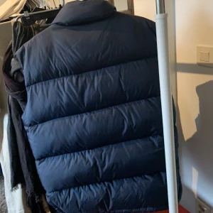 vintage vest - vintage blue vest. size M fits M