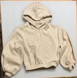 Beige Hoddie  - Helt oanvänd, utan prislappen 