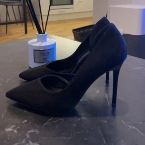 Klackar  - Jätte fina klackar från Shein.  Använda någon gång.  