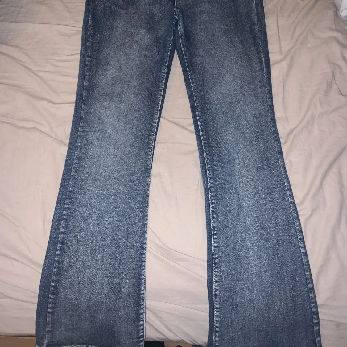 Lågmidjade flare jeans  - 90