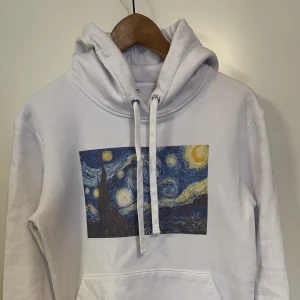 Hoodie Cool Elephant - Vit hoodie XS. Bra skick! 