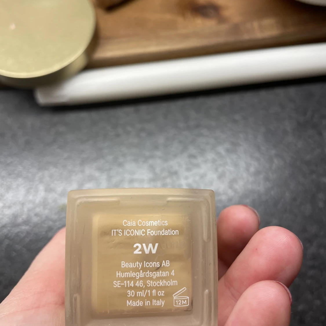 Iconic foundation - 90