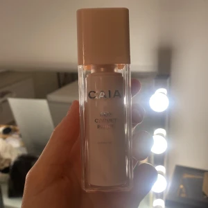 Caia primer - Oandvänd💓