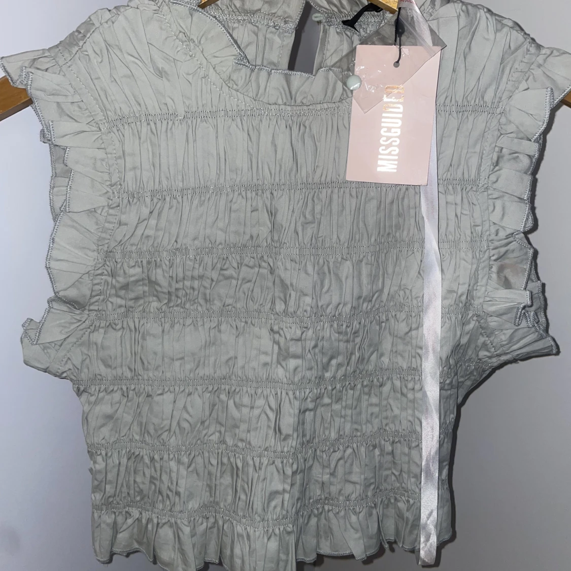 Mintgrön blus  - 90