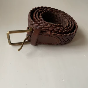 Läderbälte - Flätat i äkta läder